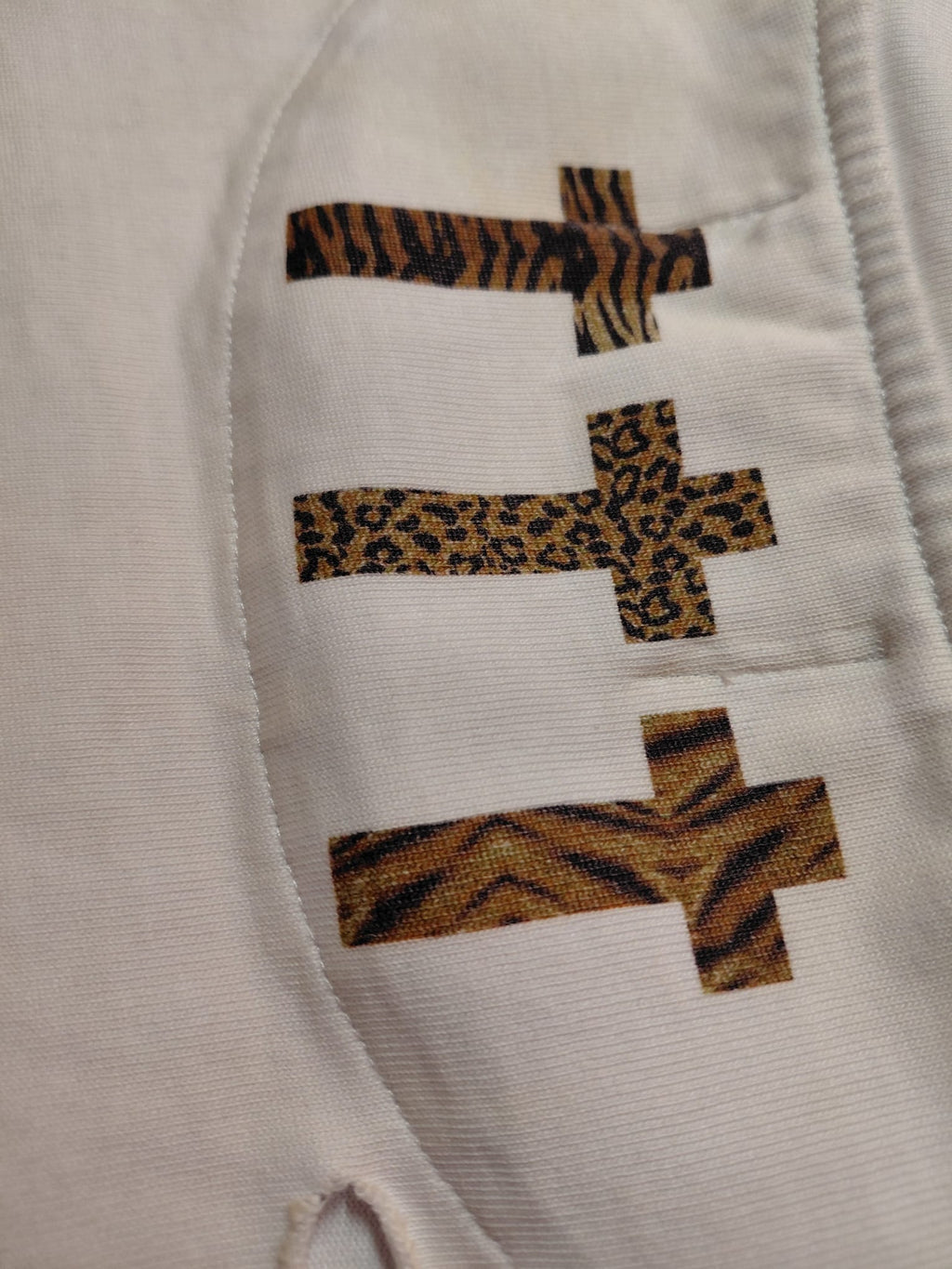 THORNS & FANGS shirt